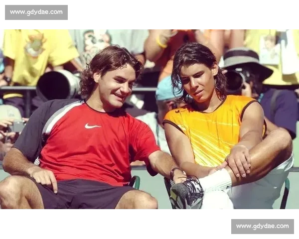 小德与纳达尔激烈对决 决胜时刻再次书写网球传奇