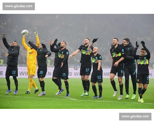 都灵战胜苏迪路展现强大实力 锁定意甲三分争夺战新局面